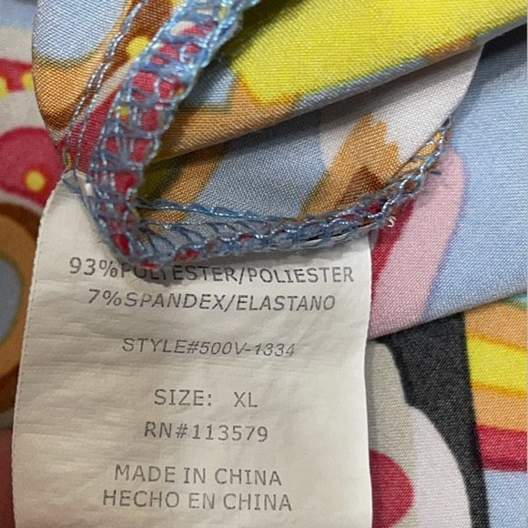 Dog Cats Donuts Rainbow Scrub Top Shirt Womens XL - Picture 8 of 9